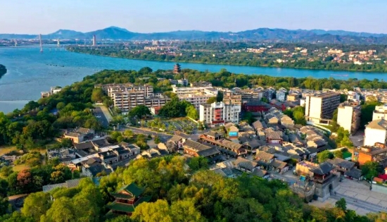 客家摇篮赣州暖到全网！游客笔下的客家风骨太动人