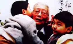 客家女杰李坚真：从童养媳到省委书记，毛主席盛赞不简单