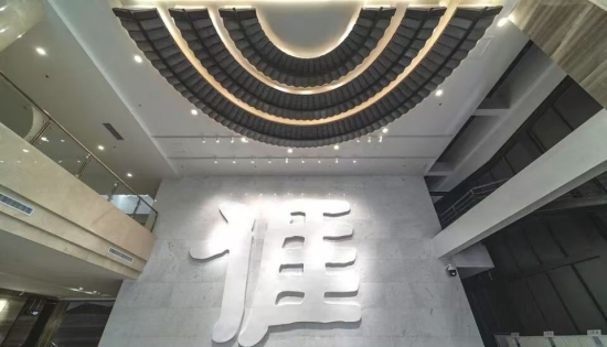 方的言｜从龚琳娜到郑小瑛，客家音乐如何唱给世界听