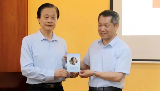 山海皆故土，杨宏海以四十载深耕点亮客家精神坐标