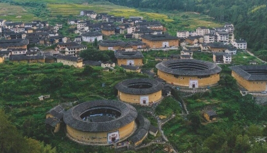 中国最硬核的家，藏着一个族群的文明史诗