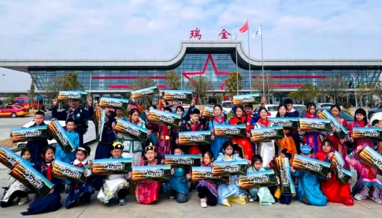 赣州 “跟着红军 +” 爆火！红色研学成全国创新范本