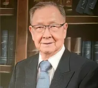 丹斯里丘思东：从锡矿少年到国会议员的客家传奇