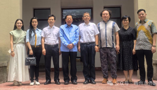 以侨为桥！印尼客属总会总主席叶联礼回梅考察