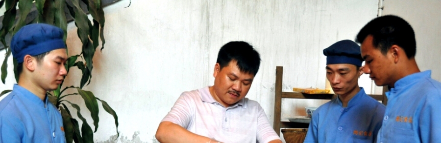 客家盐焗鸡制作技艺，一“焗”千年的客家风味密码