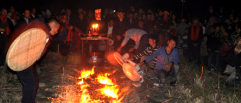 安远欣山过火炼，赤脚走火海的客家百年祈福绝技