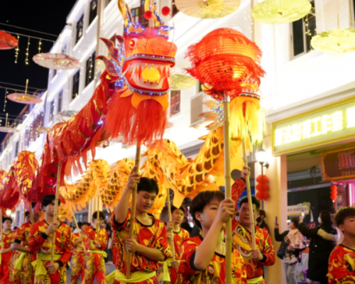 梅州元宵非遗潮玩盛宴落幕，客韵新潮共绘团圆图景