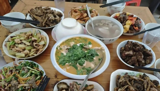 新铺七月半：这个客家古镇的老节，为何比过年还热闹？