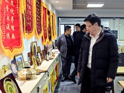 党建赋能四川客家商会！省委统战部调研助力民企高质量发展 ...