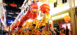 梅州元宵非遗潮玩盛宴落幕，客韵新潮共绘团圆图景