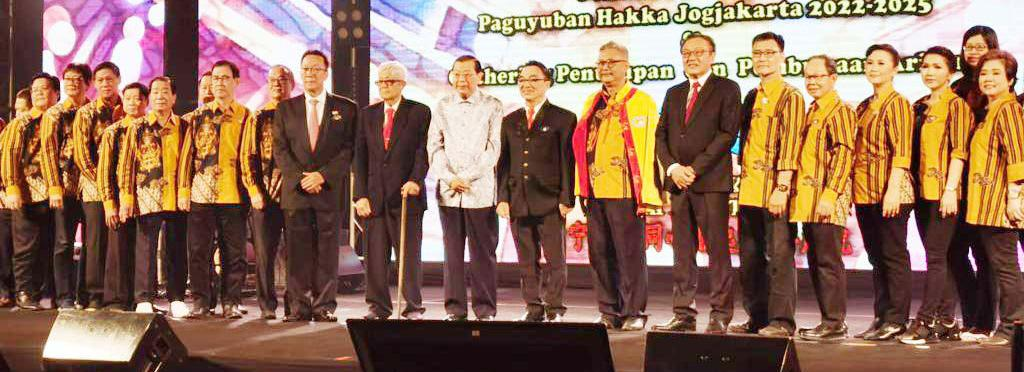 印尼日惹客联会举行理事就职典礼'
