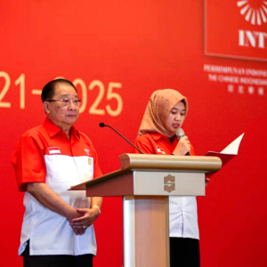 客家力量！梅州乡贤黄德新连任印尼华裔总会主席