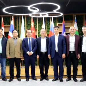 粤鲁客属联谊会共商跨境出海大计，客行天下平台助力产能链通全球 ... ...