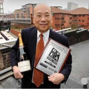 客家侨领叶焕荣：10英镑闯英伦，筑起华人超市王国