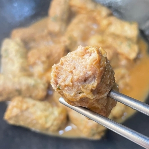 客家炸腐卷：年味里的酥脆乡愁，一口难忘的客家味