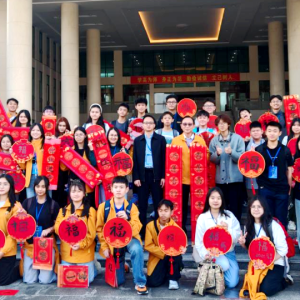 86名海外华裔青少年梅州寻根，沉浸式体验客家文化魅力