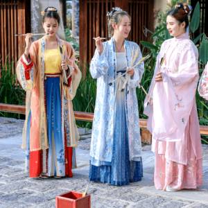 梅香客韵 寻味陆河！元旦农特产品非遗美食节燃动全城