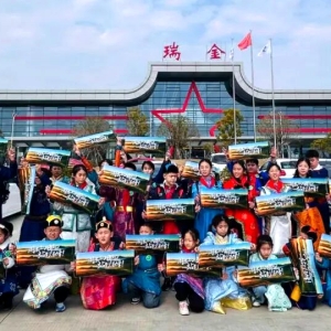 赣州 “跟着红军 +” 爆火！红色研学成全国创新范本