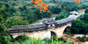 玉带桥，江南最长弧形廊桥的诚信传奇