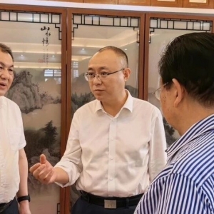 张勇会见曾观涛一行 共推海口第34届世客会高标准筹办