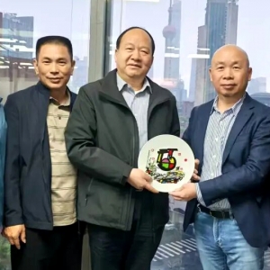 沪梅客商再聚首！世界客商大会秘书处回访上海客联会