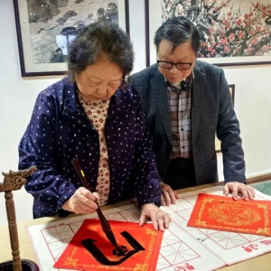 从的士司机到侨界领袖，这位客家人用半生回报桑梓